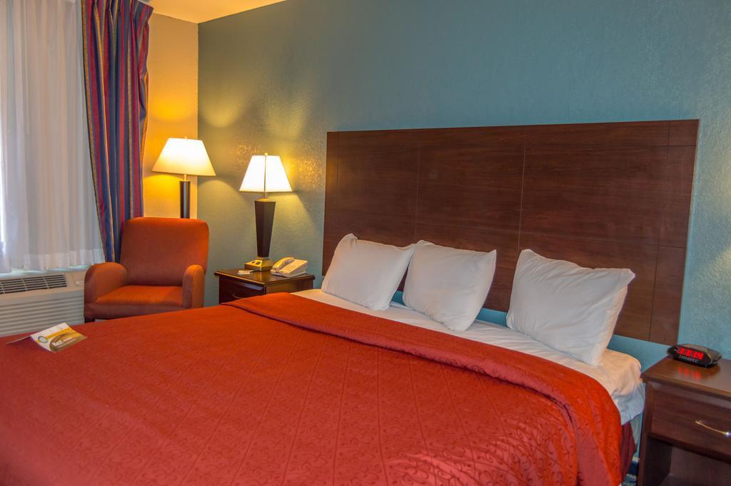 Quality Inn Duncan Hwy 81 Exterior photo